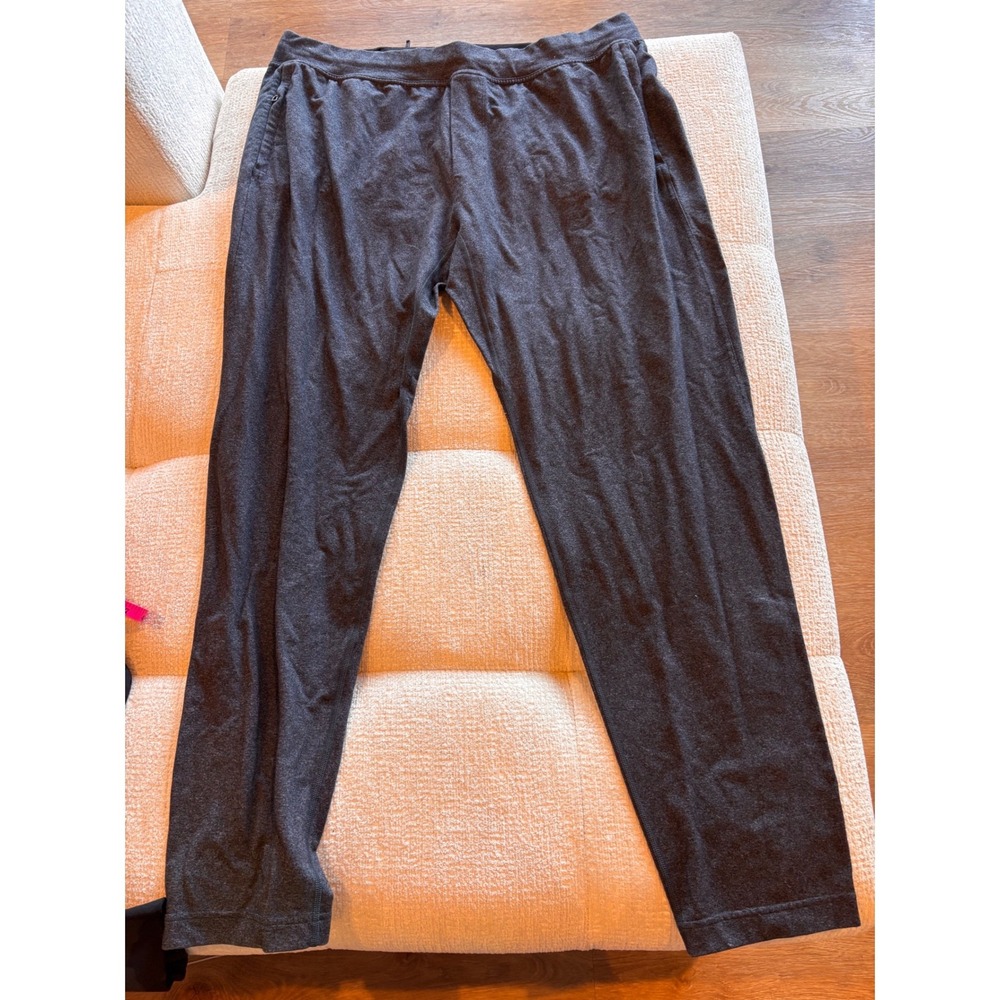Lululemon Mens XXL Heathered Charcoal Gray Athletic Pants Zippered Ankle Cuffs